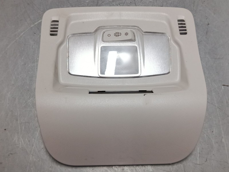 Recambio de luz interior delantera para citroën c3 iii (sx) 1.2 vti 82 referencia OEM IAM 9825205380  