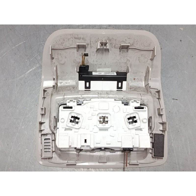 Recambio de luz interior delantera para citroën c3 iii (sx) 1.2 vti 82 referencia OEM IAM 9825205380  
