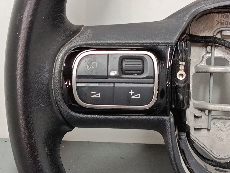 Recambio de volante multifincion para citroën c3 iii (sx) 1.2 vti 82 referencia OEM IAM 98164326ZD  