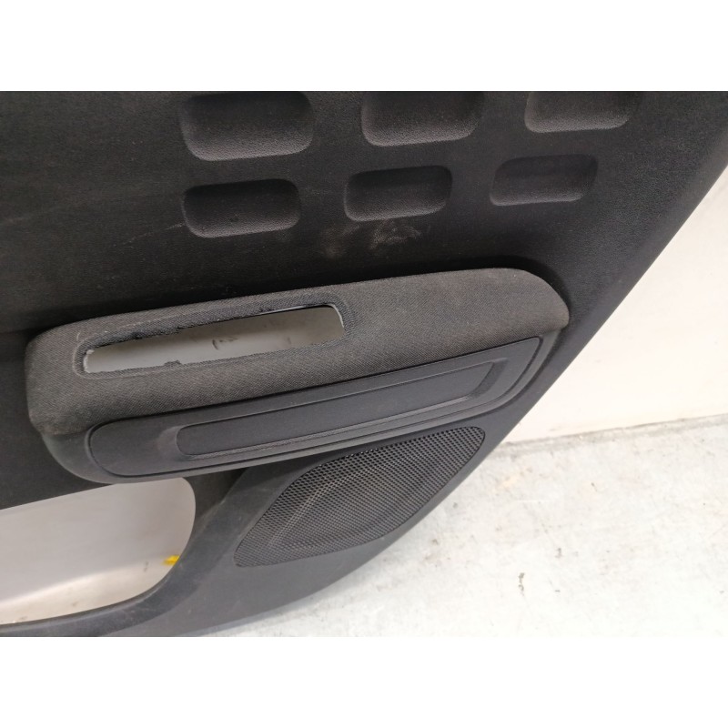 Recambio de guarnecido puerta trasera derecha para citroën c3 iii (sx) 1.2 vti 82 referencia OEM IAM   