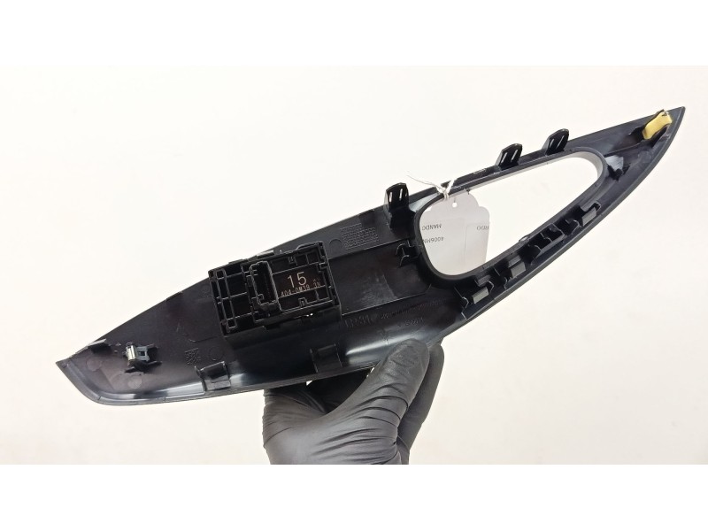 Recambio de mando elevalunas trasero izquierdo para toyota corolla station wagon (_e21_) 1.8 hybrid (zwe211) referencia OEM IAM 