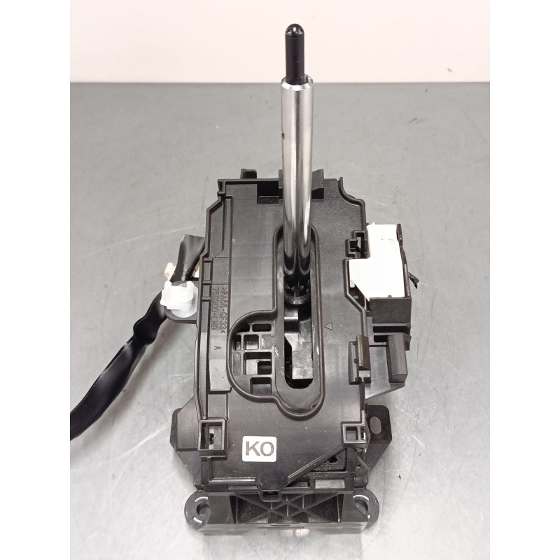 Recambio de palanca cambio para toyota corolla station wagon (_e21_) 1.8 hybrid (zwe211) referencia OEM IAM 75G900LHD  