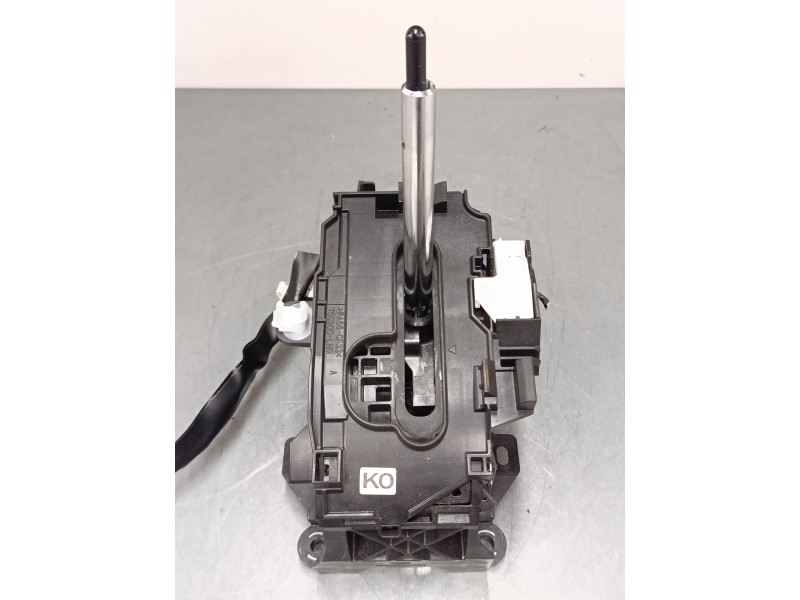 Recambio de palanca cambio para toyota corolla station wagon (_e21_) 1.8 hybrid (zwe211) referencia OEM IAM 75G900LHD  