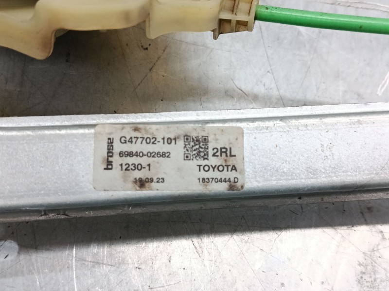 Recambio de elevalunas electrico trasero izquierdo para toyota corolla station wagon (_e21_) 1.8 hybrid (zwe211) referencia OEM 