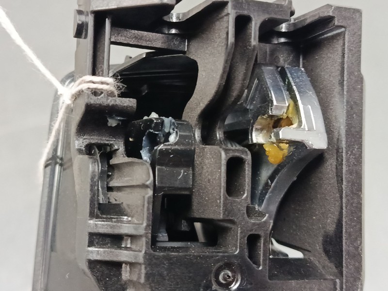Recambio de maneta interior puerta trasera izquierda para toyota corolla station wagon (_e21_) 1.8 hybrid (zwe211) referencia OE