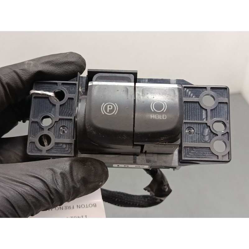 Recambio de boton freno mano para toyota corolla station wagon (_e21_) 1.8 hybrid (zwe211) referencia OEM IAM   
