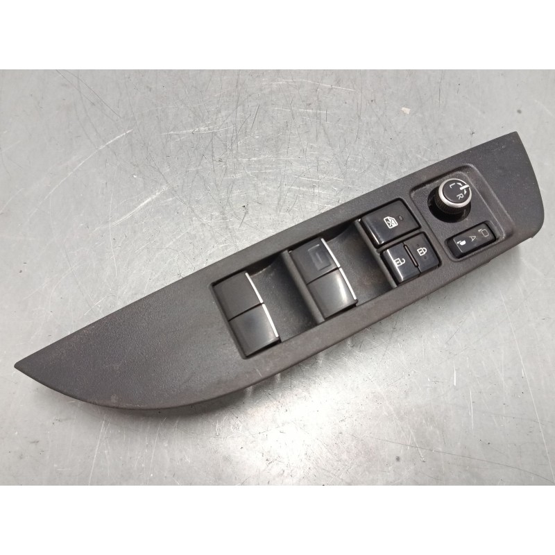 Recambio de mando elevalunas delantero izquierdo para toyota corolla station wagon (_e21_) 1.8 hybrid (zwe211) referencia OEM IA