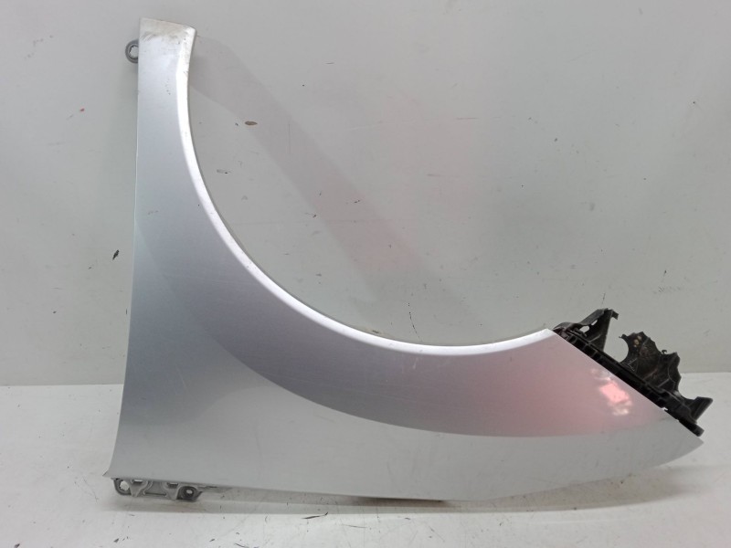 Recambio de aleta delantera izquierda para peugeot 3008 suv (mc_, mr_, mj_, m4_) 1.6 bluehdi 120 referencia OEM IAM   