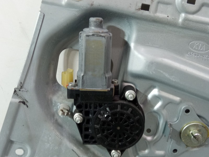 Recambio de elevalunas electrico trasero derecho para kia sportage ii (je_, km_) 2.0 i 16v referencia OEM IAM   