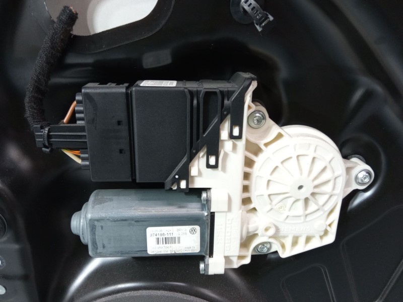Recambio de elevalunas electrico trasero derecho para volkswagen passat b6 (3c2) 2.0 tdi 16v referencia OEM IAM   