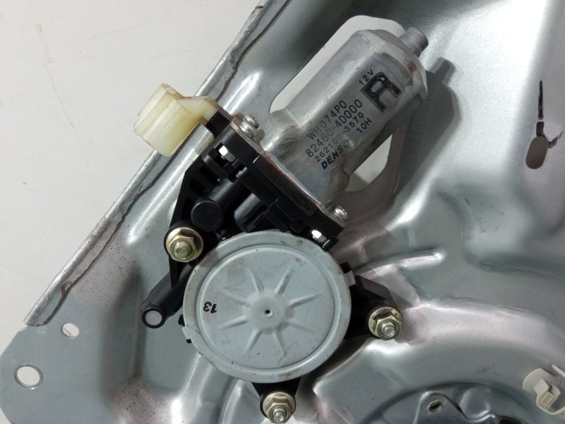 Recambio de elevalunas electrico delantero derecho para kia carnival / grand carnival iii (vq) 2.9 crdi referencia OEM IAM 82460