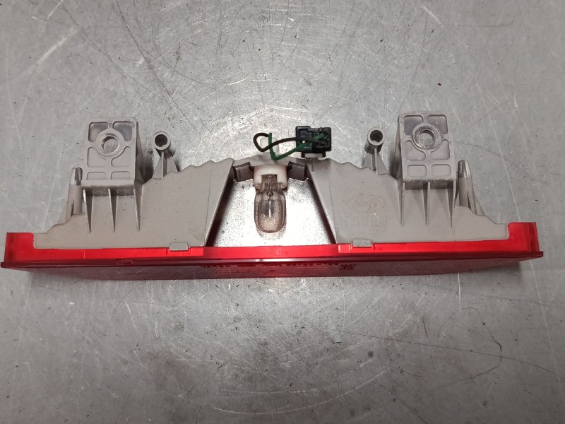 Recambio de luz central de freno para hyundai getz (tb) 1.1 referencia OEM IAM   