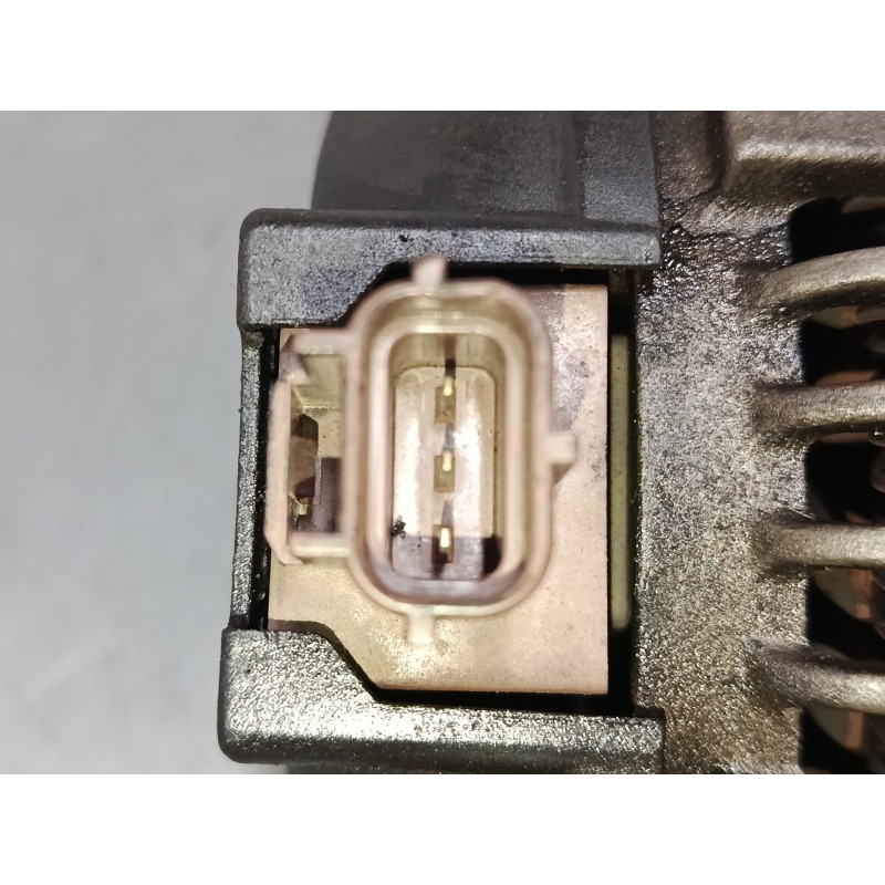 Recambio de alternador para ford focus ii turnier (da_, ffs, ds) 1.6 tdci referencia OEM IAM   