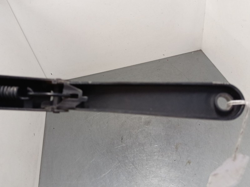 Recambio de brazo limpia delantero derecho para ford focus ii turnier (da_, ffs, ds) 1.6 tdci referencia OEM IAM 4m5117526cd  