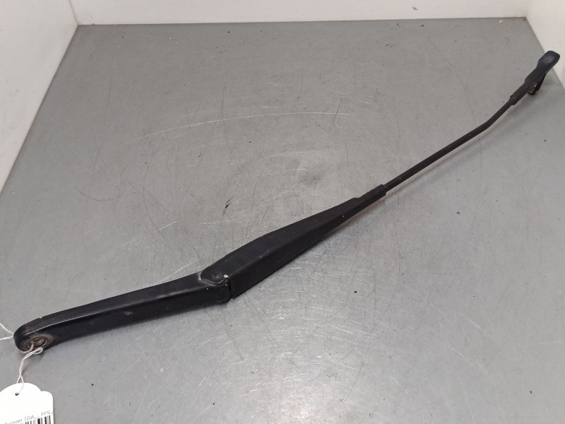 Recambio de brazo limpia delantero izquierdo para ford focus ii turnier (da_, ffs, ds) 1.6 tdci referencia OEM IAM 4m5117526ad  