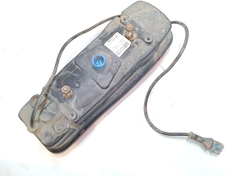 Recambio de piloto trasero derecho para renault 54ana1t 54ana1t/ii referencia OEM IAM 1592007300  