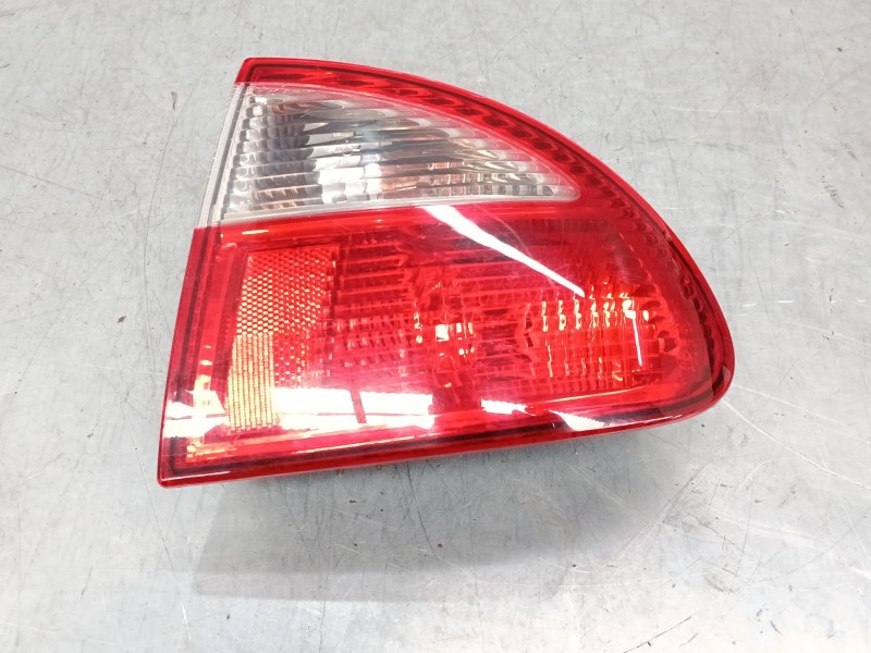Recambio de piloto trasero derecho para seat leon (1m1) 1.9 tdi referencia OEM IAM   