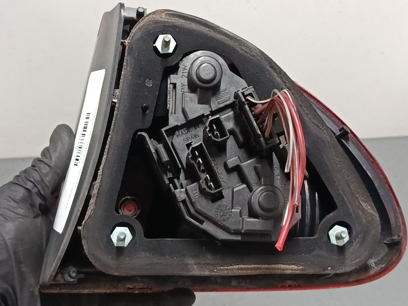 Recambio de piloto trasero izquierdo para seat leon (1m1) 1.9 tdi referencia OEM IAM   