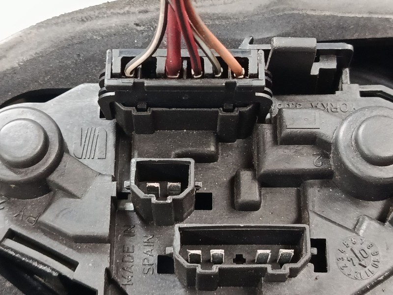 Recambio de piloto trasero izquierdo para seat leon (1m1) 1.9 tdi referencia OEM IAM   