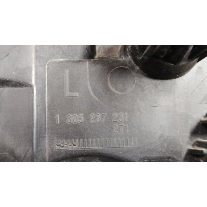 Recambio de faro izquierdo para renault megane iii hatchback (bz0/1_, b3_) 1.2 tce (bz2b, bz11) referencia OEM IAM 260609865R 03