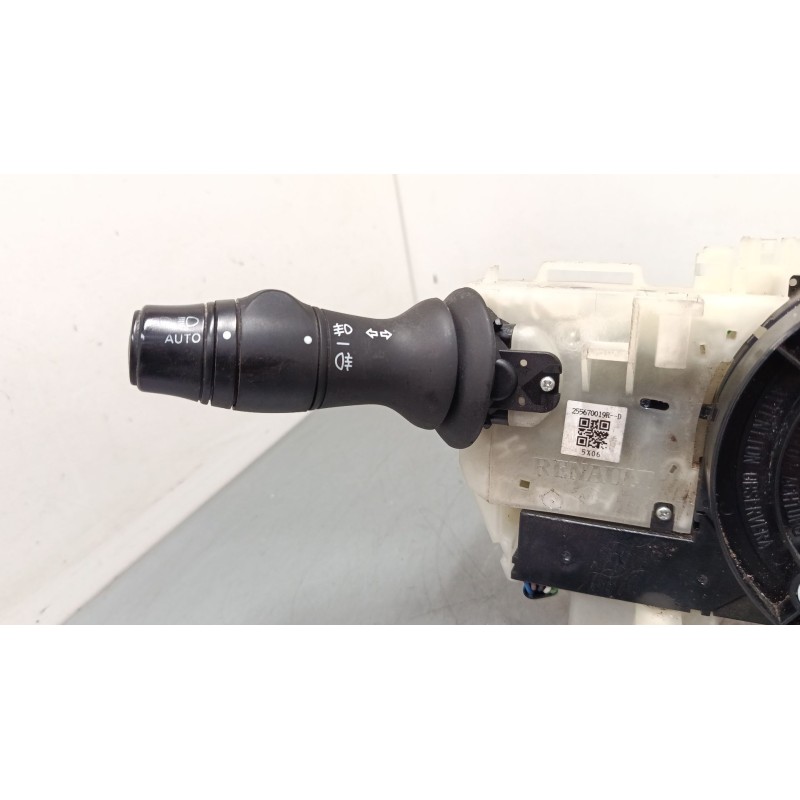Recambio de mando luces para renault megane iii hatchback (bz0/1_, b3_) 1.2 tce (bz2b, bz11) referencia OEM IAM 255529492R 25567