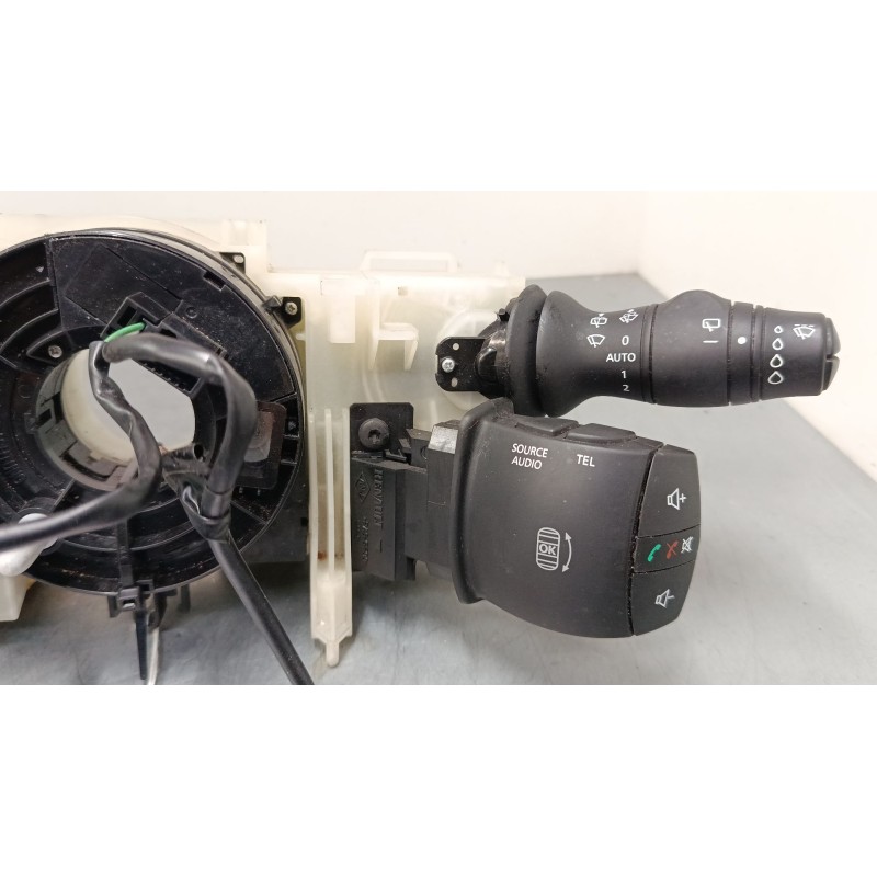 Recambio de mando luces para renault megane iii hatchback (bz0/1_, b3_) 1.2 tce (bz2b, bz11) referencia OEM IAM 255529492R 25567