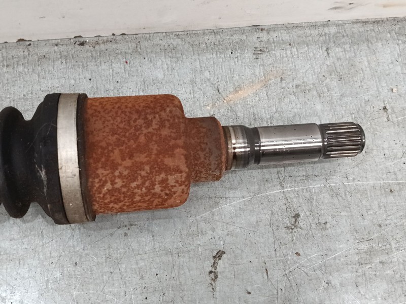 Recambio de transmision delantera derecha para citroën c3 iii (sx) 1.2 vti 82 referencia OEM IAM 9801611280  