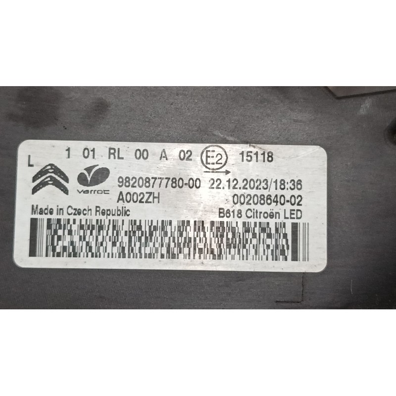 Recambio de faro luz diurna izquierdo para citroën c3 iii (sx) 1.2 vti 82 referencia OEM IAM 9820877780  