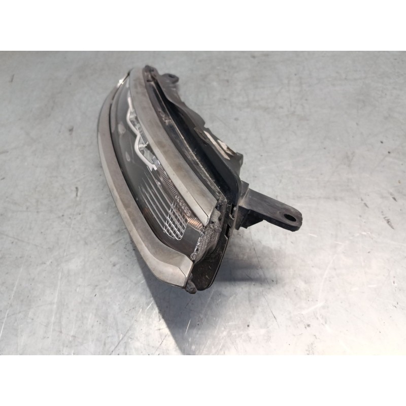 Recambio de faro luz diurna derecho para citroën c3 iii (sx) 1.2 vti 82 referencia OEM IAM 9820877880  