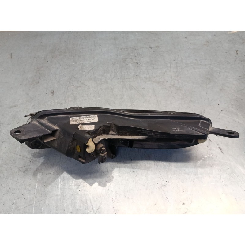 Recambio de faro luz diurna derecho para citroën c3 iii (sx) 1.2 vti 82 referencia OEM IAM 9820877880  