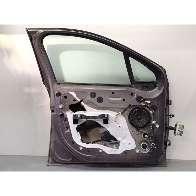Recambio de puerta delantera izquierda para citroën c3 iii (sx) 1.2 vti 82 referencia OEM IAM   