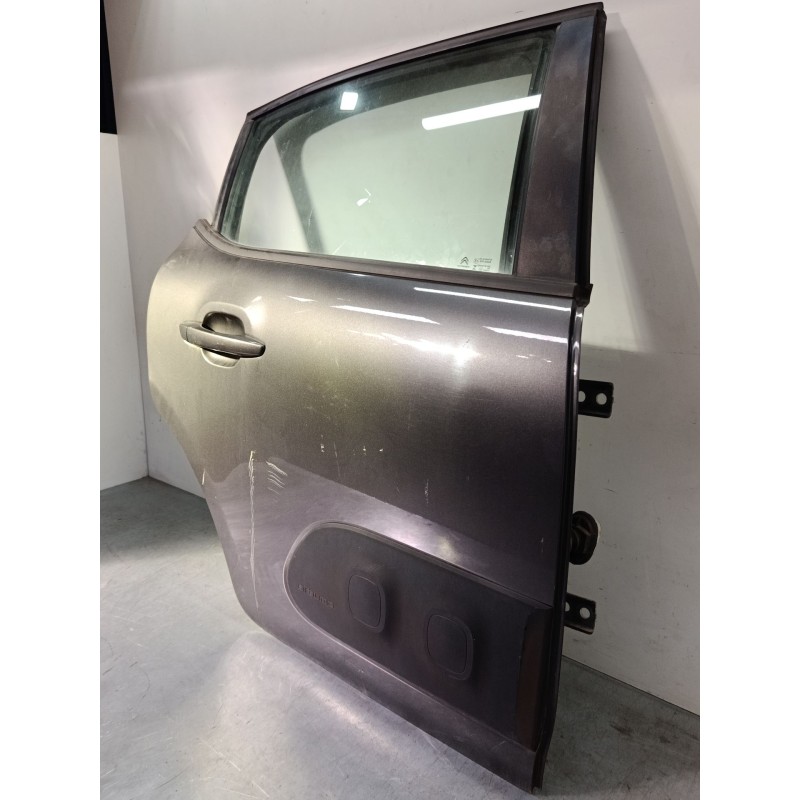Recambio de puerta trasera derecha para citroën c3 iii (sx) 1.2 vti 82 referencia OEM IAM   