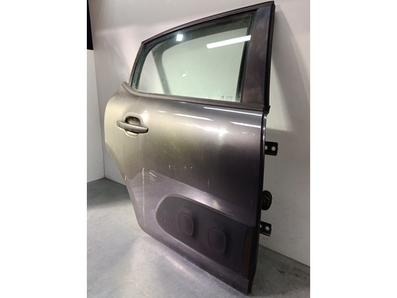 Recambio de puerta trasera derecha para citroën c3 iii (sx) 1.2 vti 82 referencia OEM IAM   