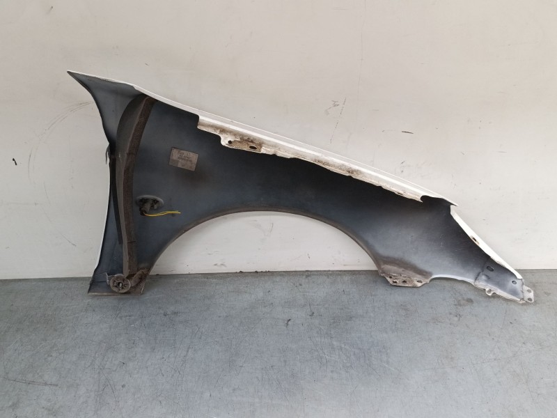 Recambio de aleta delantera izquierda para peugeot 206 hatchback (2a/c) 1.4 hdi eco 70 referencia OEM IAM 7840J4  