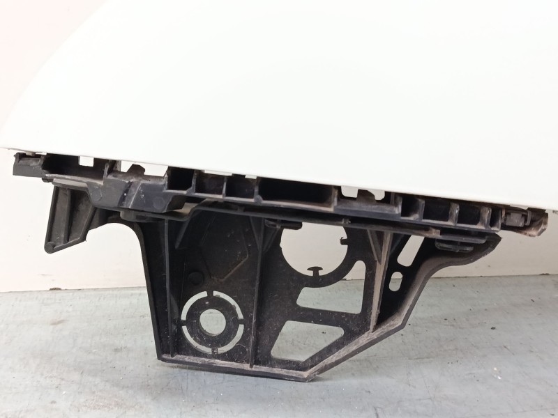 Recambio de aleta delantera izquierda para peugeot 3008 i monospace (0u_) 1.6 hdi referencia OEM IAM   