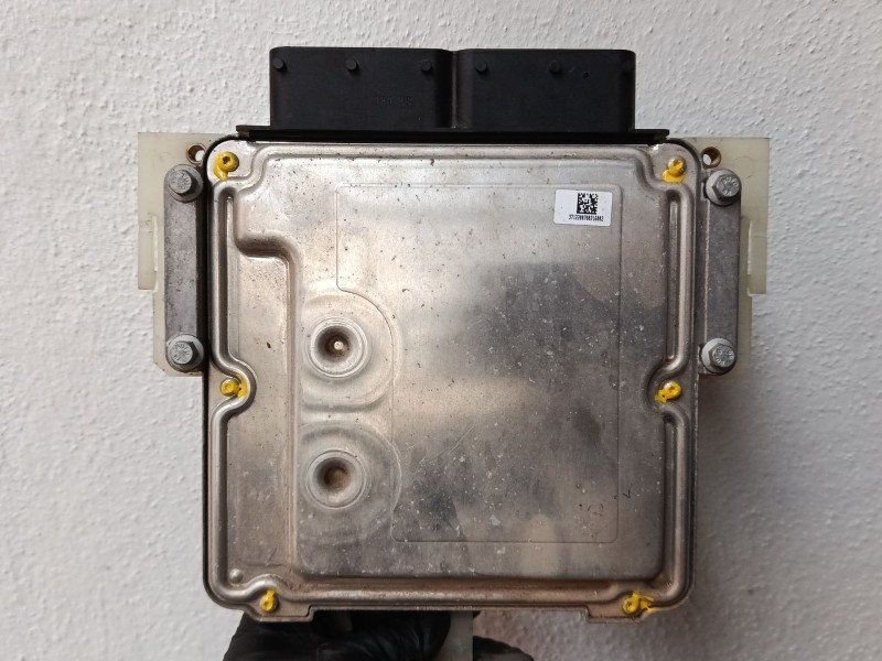 Recambio de centralita motor uce para land rover range rover evoque (l538) 2.0 d referencia OEM IAM HX7312C520FFE 0281034814 