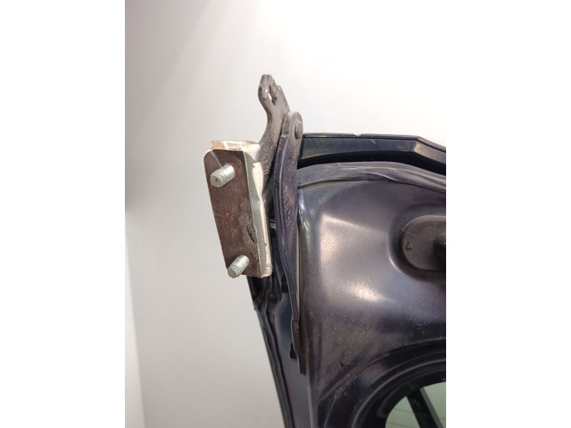 Recambio de porton trasero para honda fr-v (be) 1.7 (be1) referencia OEM IAM 68100SJDE90ZZ  