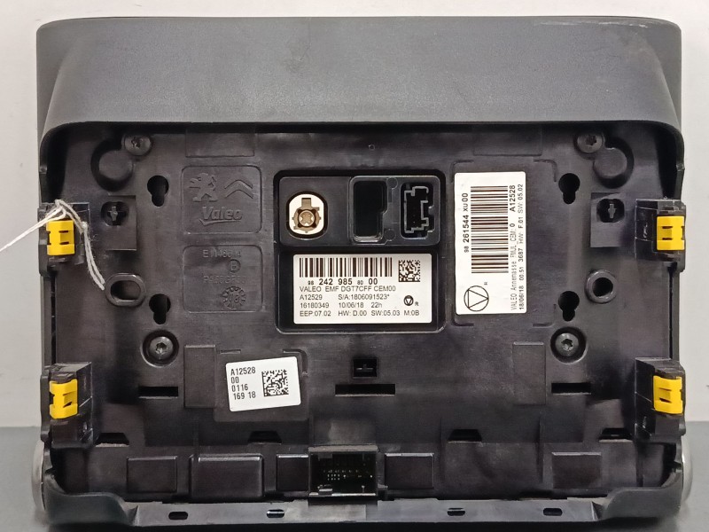 Recambio de pantalla multifuncion para citroën c3 iii (sx) 1.2 vti 82 referencia OEM IAM 9821908880 982429858000 98261544XU00
