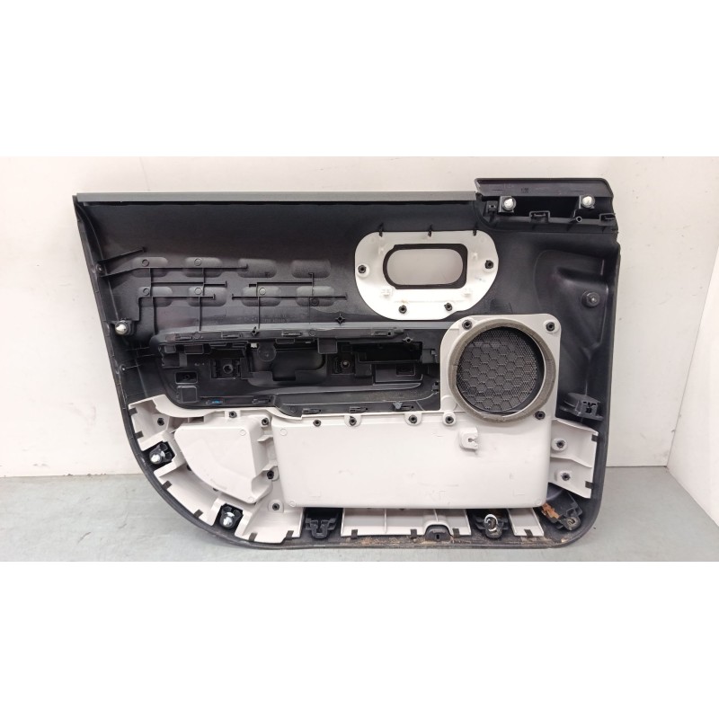 Recambio de guarnecido puerta delantera derecha para citroën c3 iii (sx) 1.2 vti 82 referencia OEM IAM 9812901277  