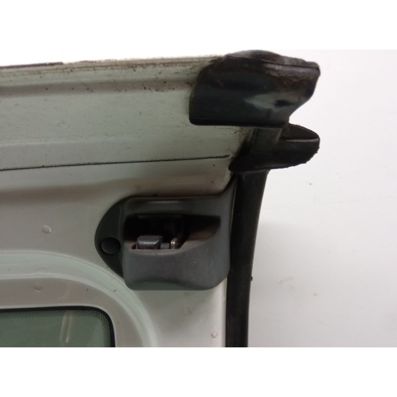 Recambio de porton trasero derecho para fiat doblo furgoneta/monovolumen (223_) 1.3 d multijet referencia OEM IAM   