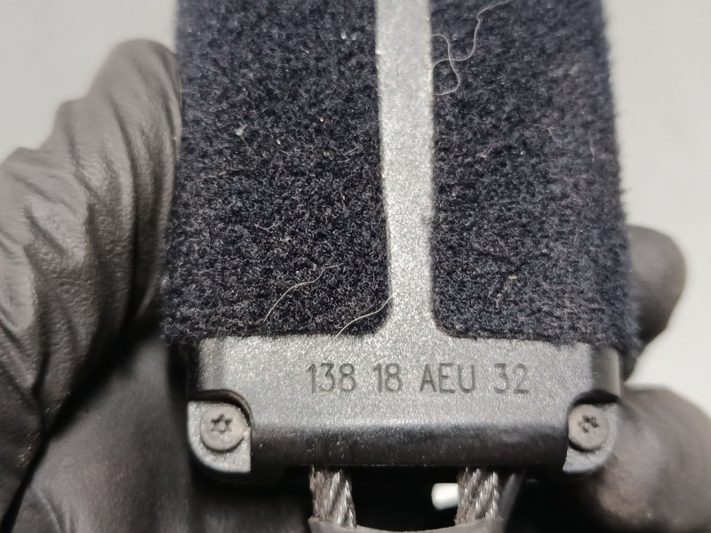 Recambio de anclaje cinturon delantero derecho para citroën c3 iii (sx) 1.2 vti 82 referencia OEM IAM   