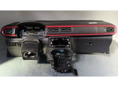 Recambio de salpicadero para citroën c3 iii (sx) 1.2 vti 82 referencia OEM IAM   