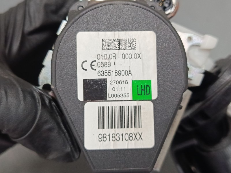 Recambio de cinturon seguridad delantero derecho para citroën c3 iii (sx) 1.2 vti 82 referencia OEM IAM 98183108XX  