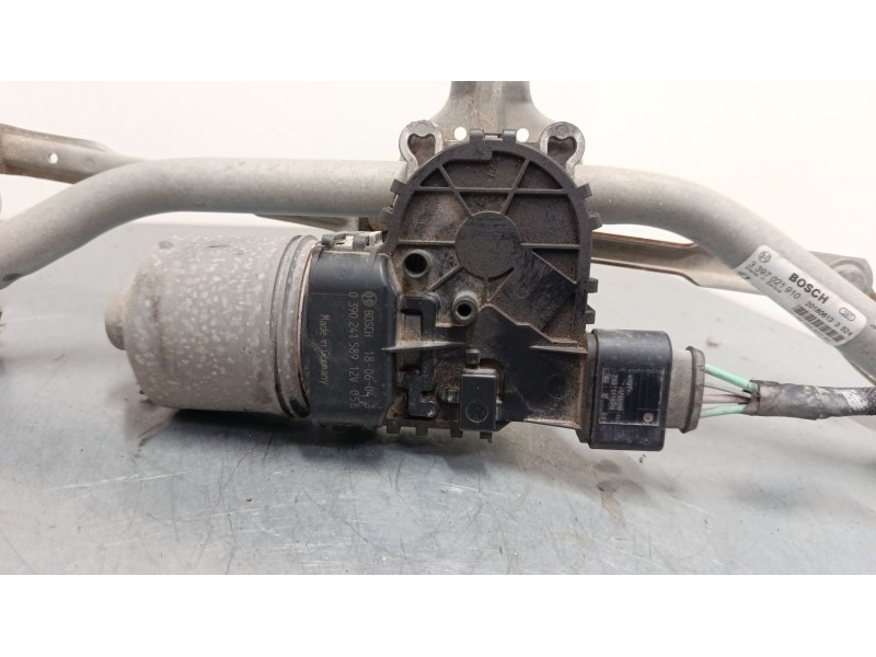 Recambio de motor limpia delantero para citroën c3 iii (sx) 1.2 vti 82 referencia OEM IAM 9815497780  
