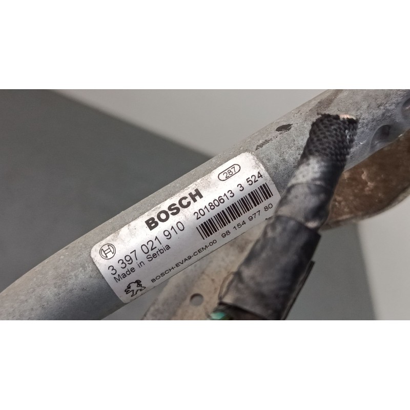 Recambio de motor limpia delantero para citroën c3 iii (sx) 1.2 vti 82 referencia OEM IAM 9815497780  