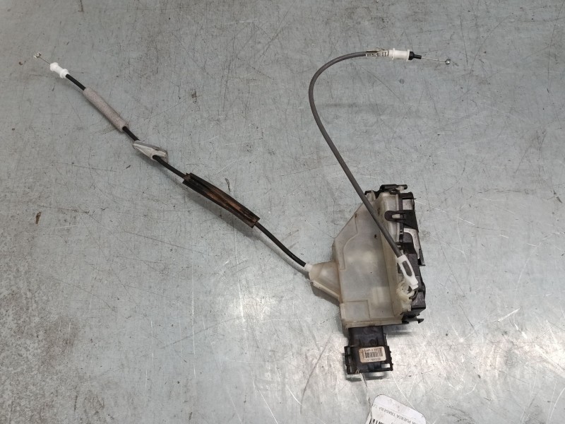 Recambio de cerradura puerta trasera izquierda para citroën c3 iii (sx) 1.2 vti 82 referencia OEM IAM PSA123985 9812398580 