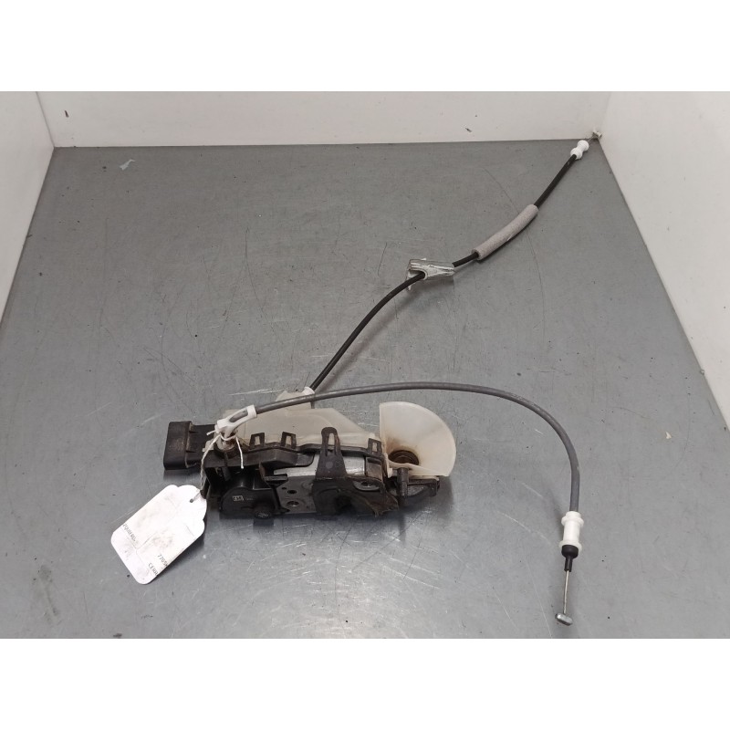 Recambio de cerradura puerta delantera izquierda para citroën c3 iii (sx) 1.2 vti 82 referencia OEM IAM PSA123981 9812398180 