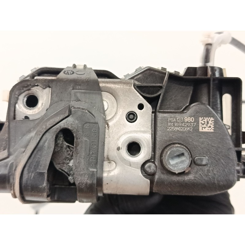 Recambio de cerradura puerta delantera derecha para citroën c3 iii (sx) 1.2 vti 82 referencia OEM IAM PSA123980 9812398080 