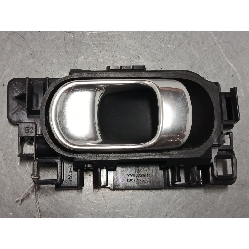 Recambio de maneta interior puerta delantera izquierda para citroën c3 iii (sx) 1.2 vti 82 referencia OEM IAM 98012896VV  