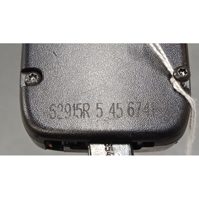 Recambio de anclaje cinturon delantero izquierdo para renault megane iii hatchback (bz0/1_, b3_) 1.2 tce (bz2b, bz11) referencia